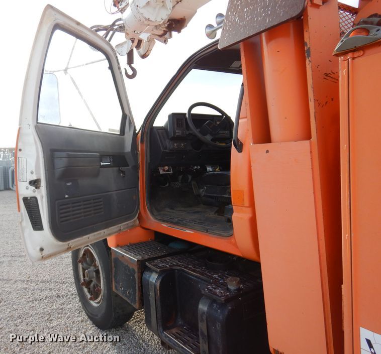 image for item JJ9700 1997 GMC C8500  digger derrick truck
