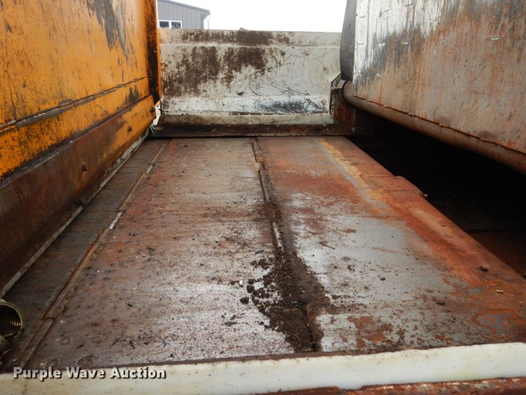 image for item JK9796 2009 International 7400  refuse truck