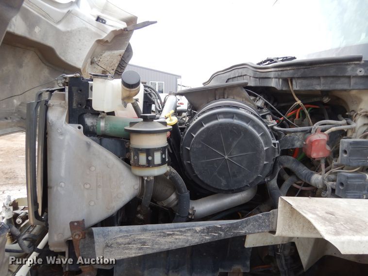 image for item JK9796 2009 International 7400  refuse truck