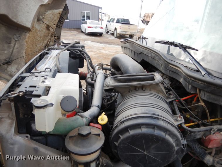 image for item JK9796 2009 International 7400  refuse truck