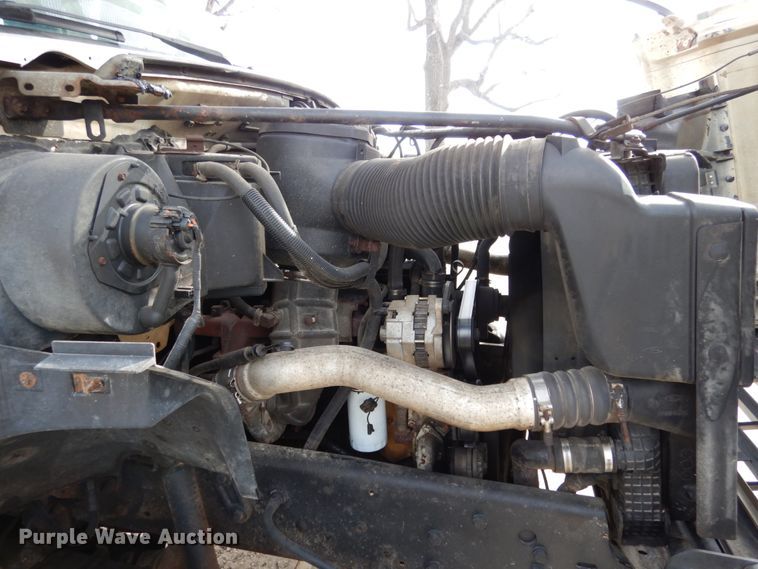 image for item JK9799 1995 Ford F800  forestry bucket truck