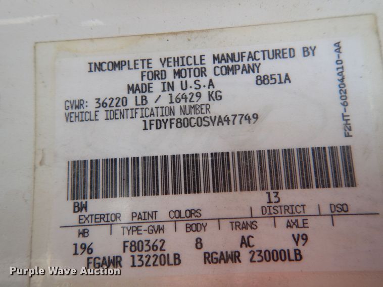 image for item JK9799 1995 Ford F800  forestry bucket truck