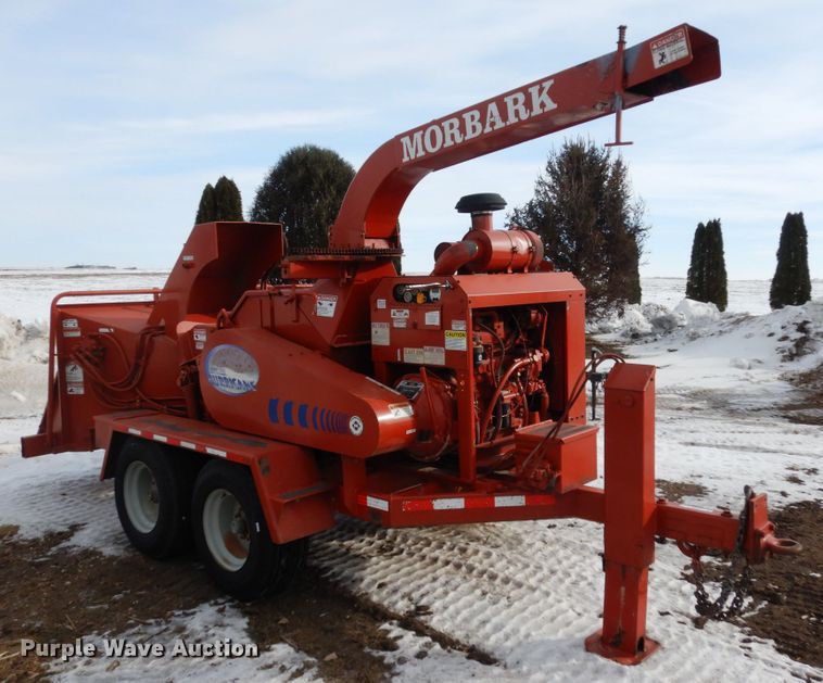 image for item JK9800 Morbark 2400  wood chipper