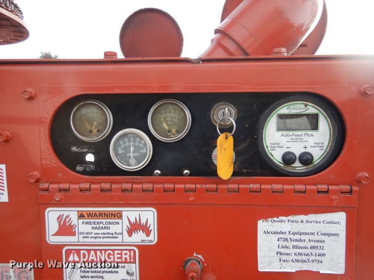 image for item JK9800 Morbark 2400  wood chipper