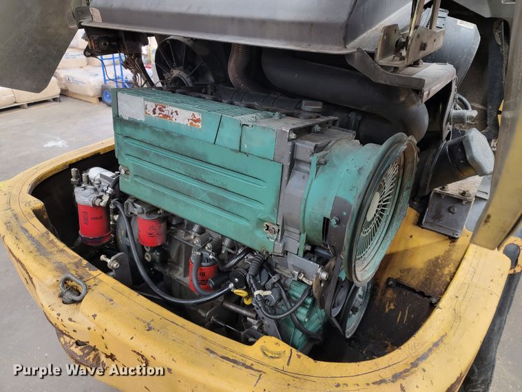 image for item JP9035 2006 Volvo L25B-P  wheel loader