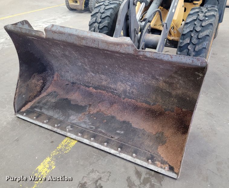 image for item JP9035 2006 Volvo L25B-P  wheel loader