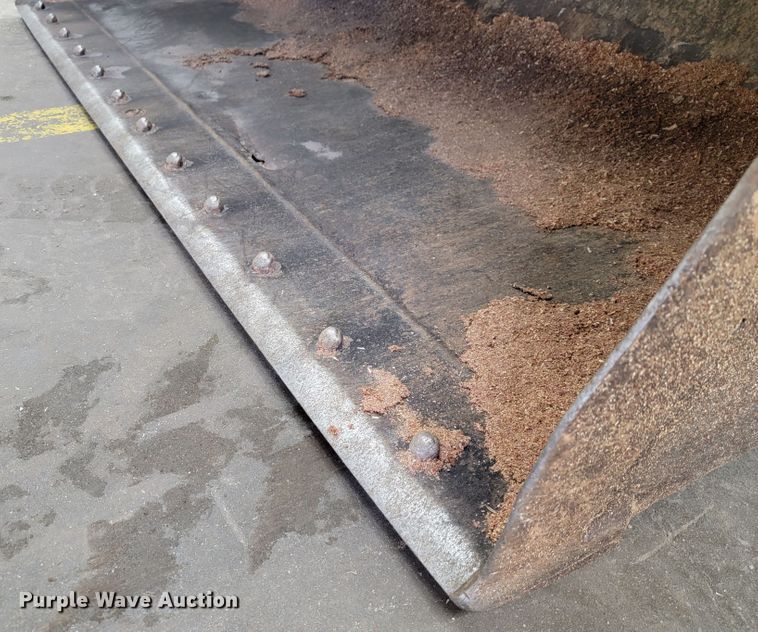 image for item JP9035 2006 Volvo L25B-P  wheel loader