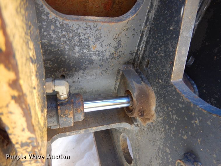 image for item KE9284 2003 Komatsu WA400-5L  wheel loader