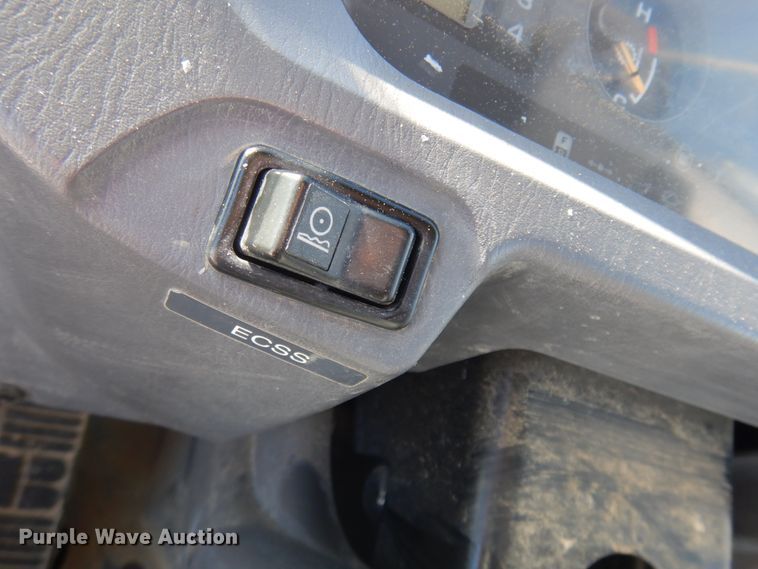 image for item KE9284 2003 Komatsu WA400-5L  wheel loader