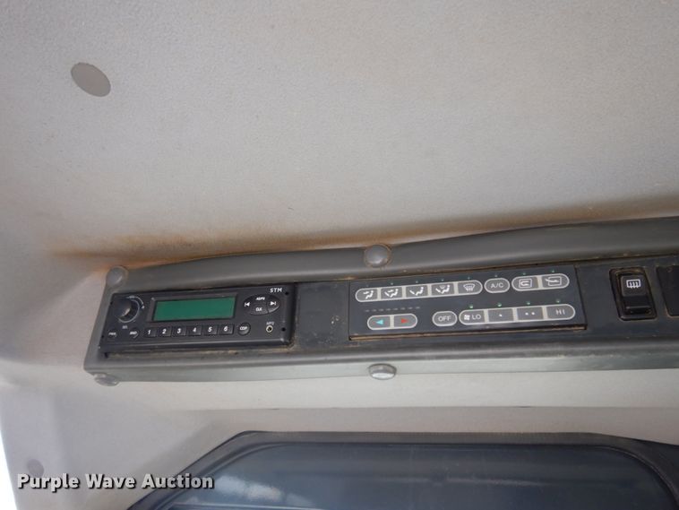 image for item KE9284 2003 Komatsu WA400-5L  wheel loader