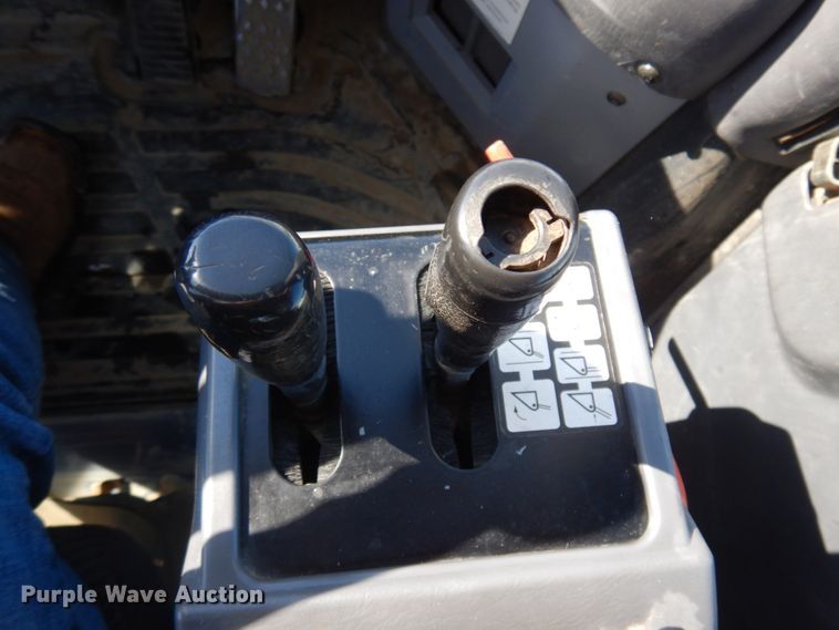 image for item KE9284 2003 Komatsu WA400-5L  wheel loader