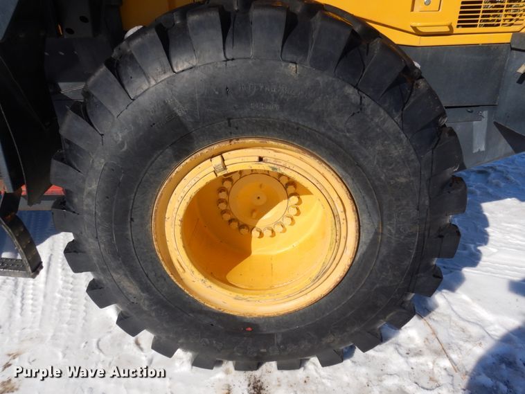 image for item KE9284 2003 Komatsu WA400-5L  wheel loader