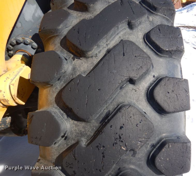 image for item KE9284 2003 Komatsu WA400-5L  wheel loader