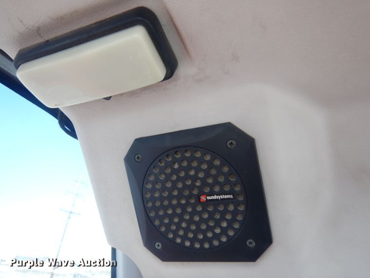 image for item KE9285 2003 Manitou MRT-1850  telehandler