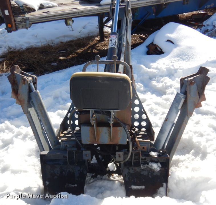 image for item KE9289 Gehl 609  skid steer backhoe