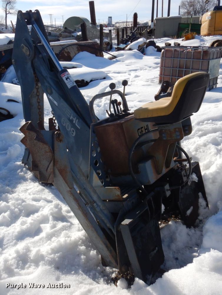 image for item KE9289 Gehl 609  skid steer backhoe