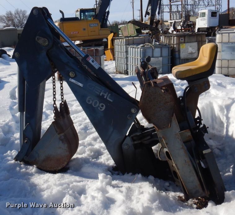image for item KE9289 Gehl 609  skid steer backhoe