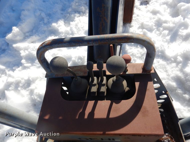 image for item KE9289 Gehl 609  skid steer backhoe