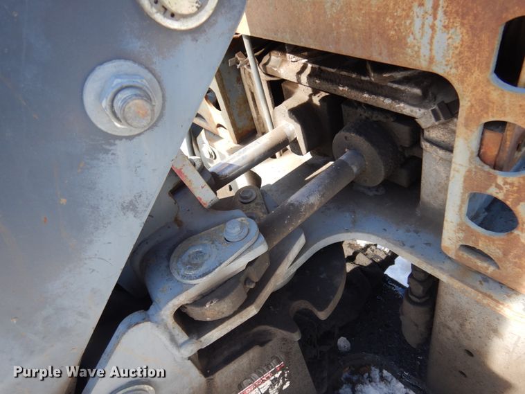 image for item KE9289 Gehl 609  skid steer backhoe