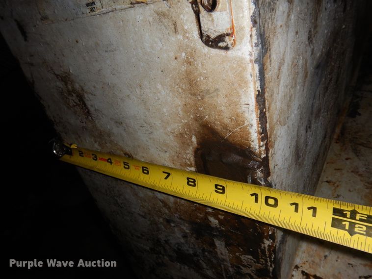 image for item KE9296 Auxiliary fuel tank