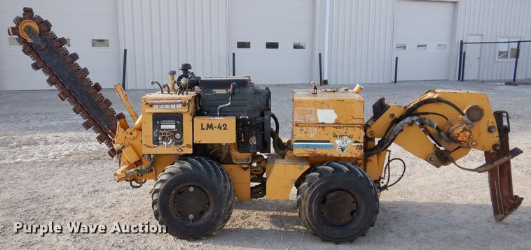 image for item KH9010 2001 Vermeer LM-42  cable plow