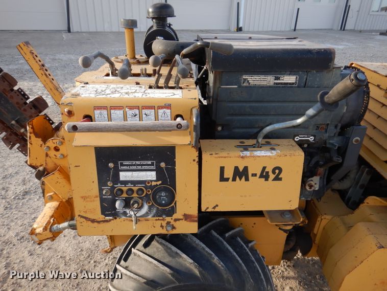 image for item KH9010 2001 Vermeer LM-42  cable plow