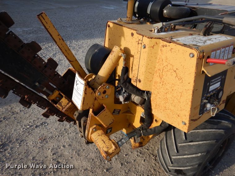 image for item KH9010 2001 Vermeer LM-42  cable plow