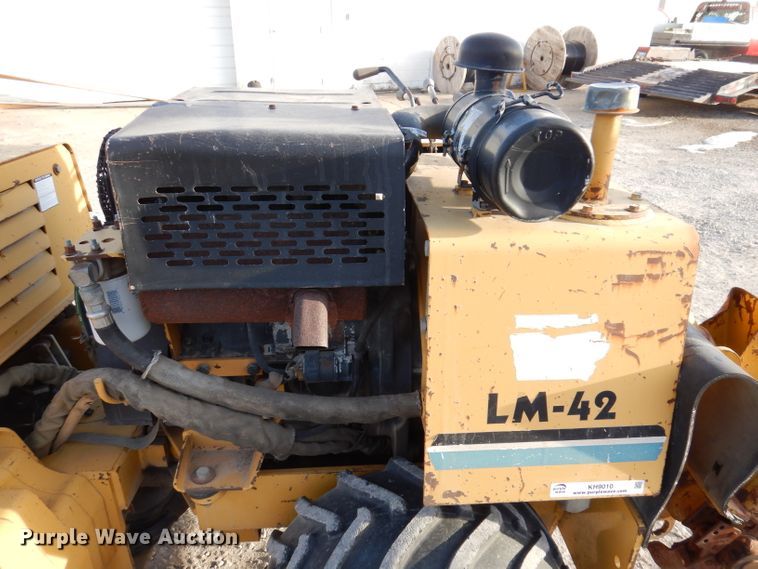 image for item KH9010 2001 Vermeer LM-42  cable plow