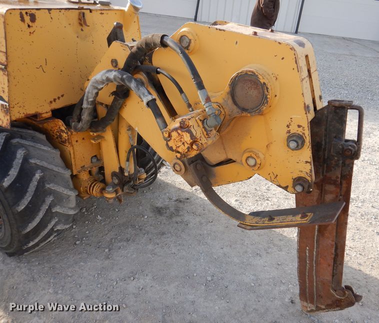 image for item KH9010 2001 Vermeer LM-42  cable plow