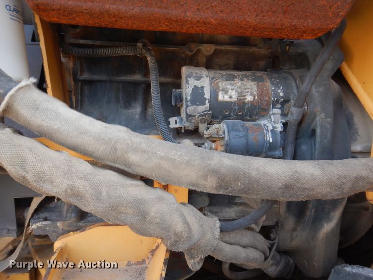 image for item KH9010 2001 Vermeer LM-42  cable plow