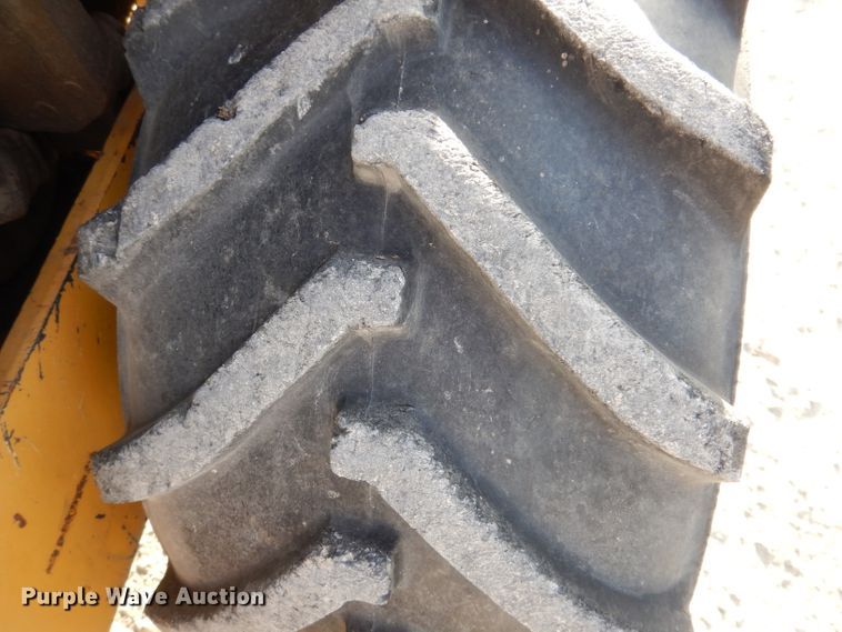 image for item KH9010 2001 Vermeer LM-42  cable plow