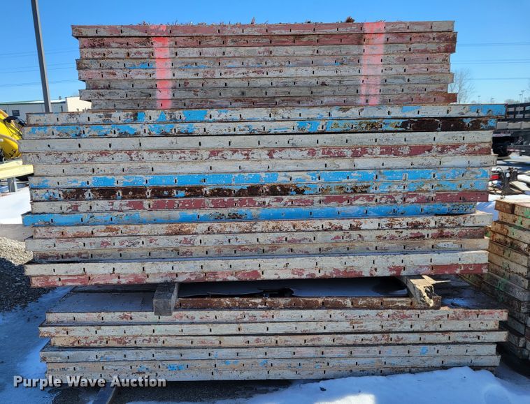 image for item KH9764 Concrete forms