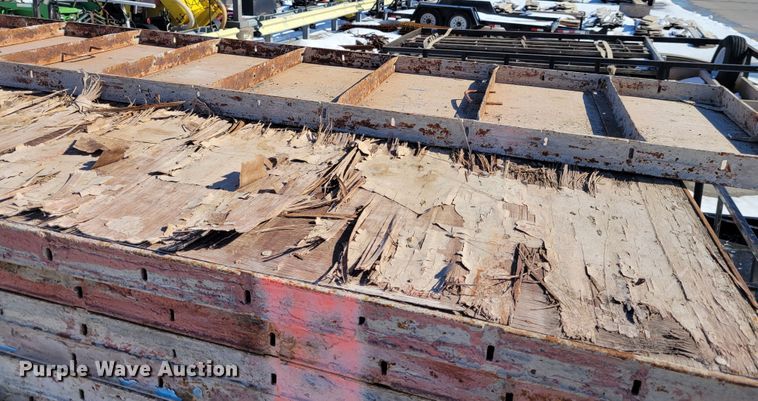 image for item KH9764 Concrete forms