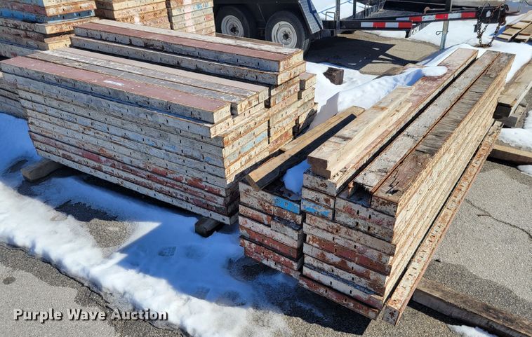 image for item KH9765 Concrete forms