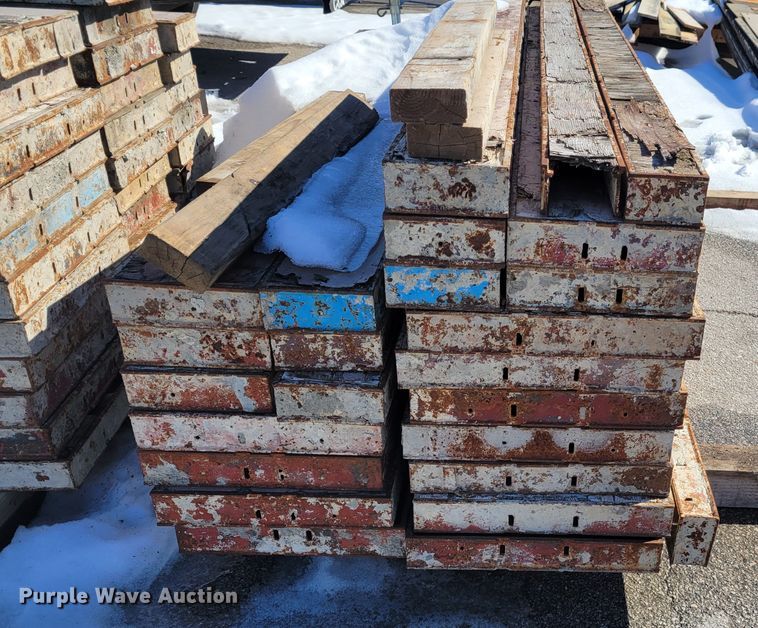 image for item KH9765 Concrete forms