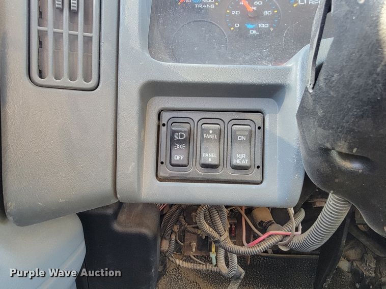 image for item KH9806 2006 International 7600  dump truck