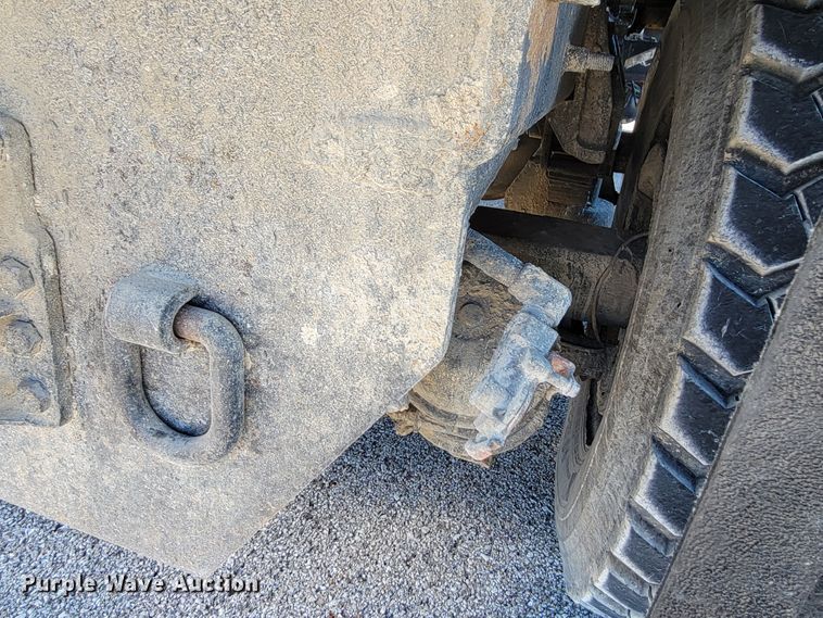 image for item KH9806 2006 International 7600  dump truck