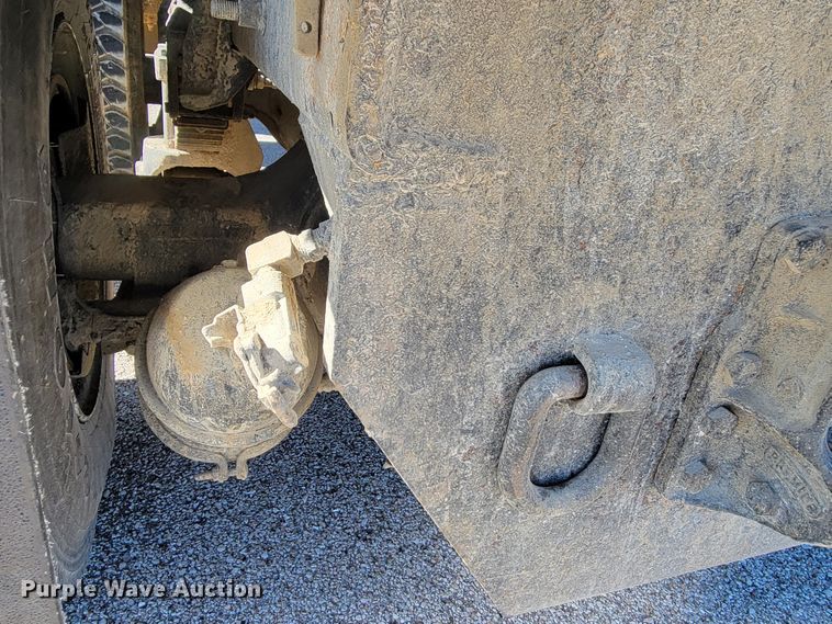 image for item KH9806 2006 International 7600  dump truck