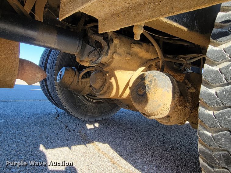 image for item KH9806 2006 International 7600  dump truck