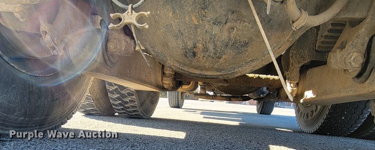 image for item KH9806 2006 International 7600  dump truck