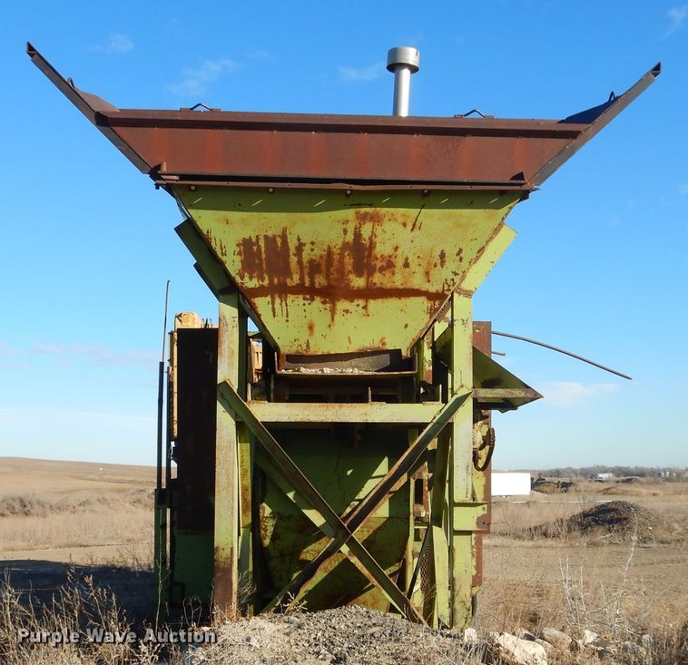 image for item KS9281 Lippmann  crushing plant