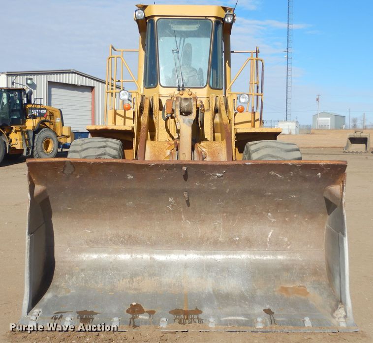 image for item KS9290 1984 Caterpillar 966D  wheel loader