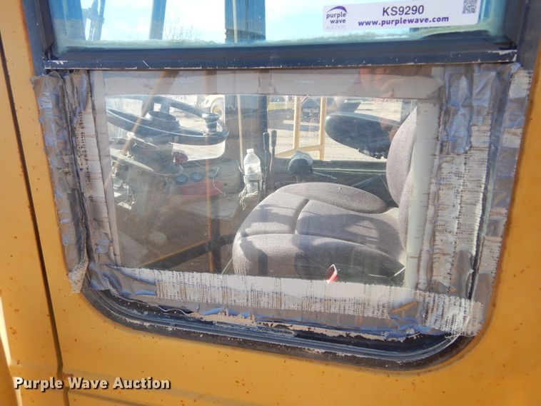 image for item KS9290 1984 Caterpillar 966D  wheel loader