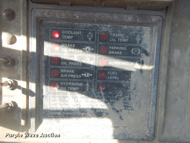 image for item KS9290 1984 Caterpillar 966D  wheel loader