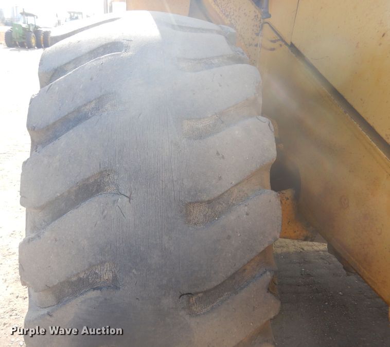 image for item KS9290 1984 Caterpillar 966D  wheel loader