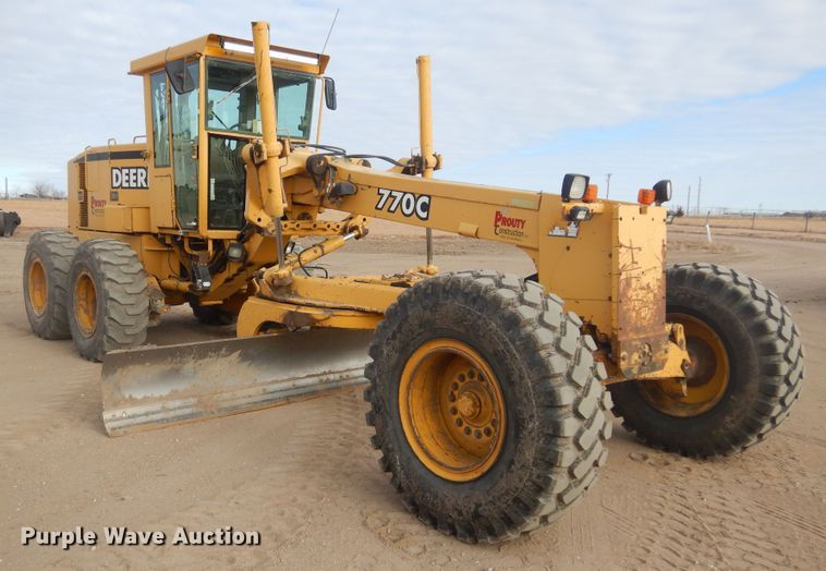 image for item KS9291 1997 John Deere 770C  motor grader