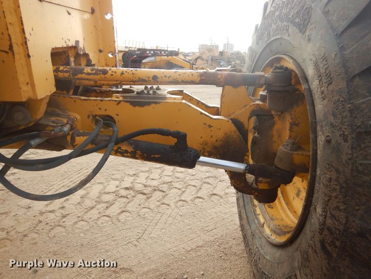 image for item KS9291 1997 John Deere 770C  motor grader