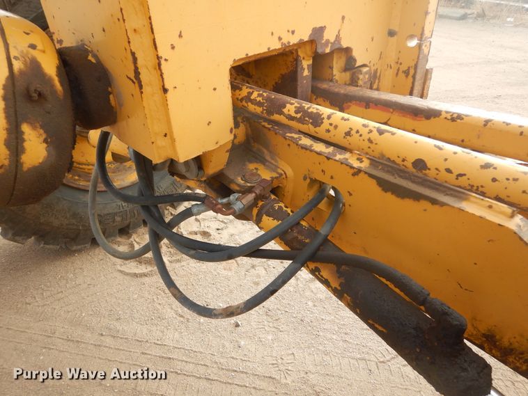 image for item KS9291 1997 John Deere 770C  motor grader