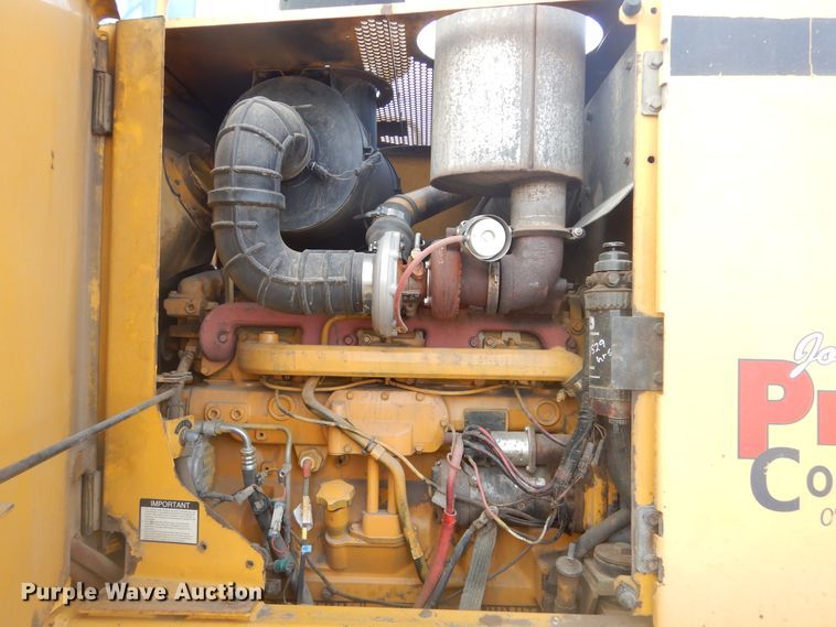 image for item KS9291 1997 John Deere 770C  motor grader