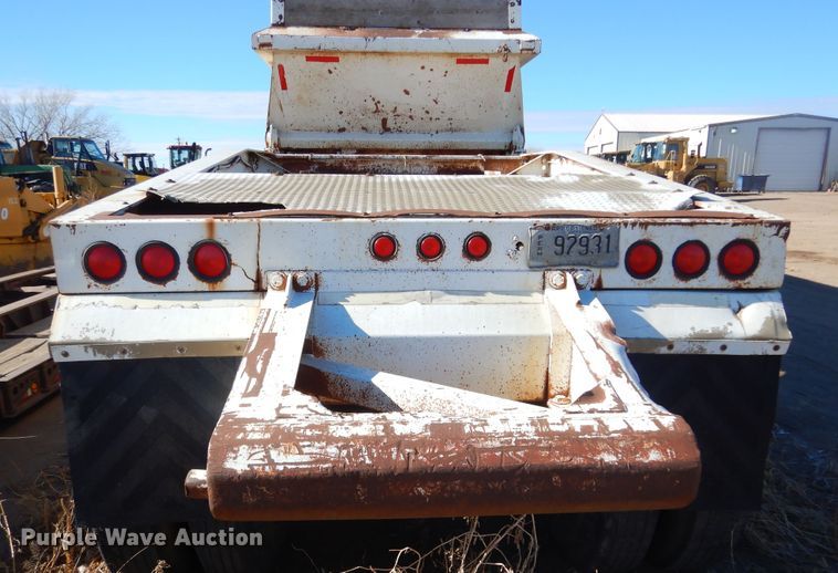 image for item KS9292 1992 Trail King  bottom dump trailer